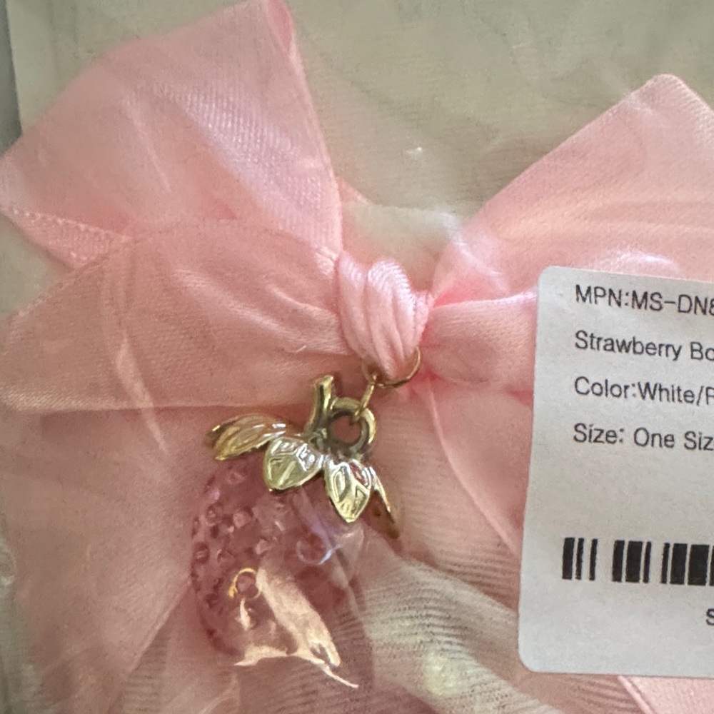 NWT White and pink Bow Strawberry Bow Thigh High Stockings - Picture 3 of 5